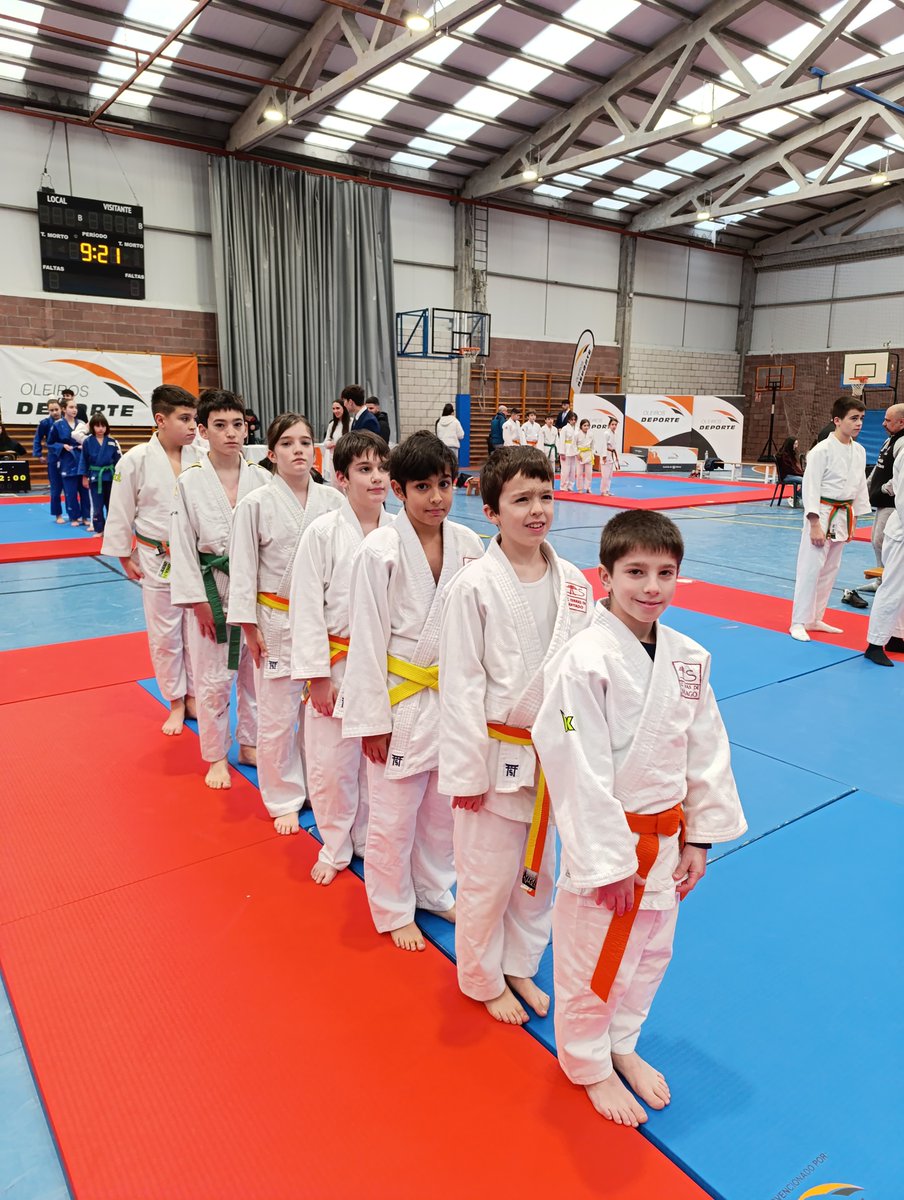 🏆 Liga de Oleiros, última xornada.

Postos finais dos nosos equipos s11 e s13:
2 equipos 5º, 1 equipo 14º e 1 equipo 15º
💪💪👏👏