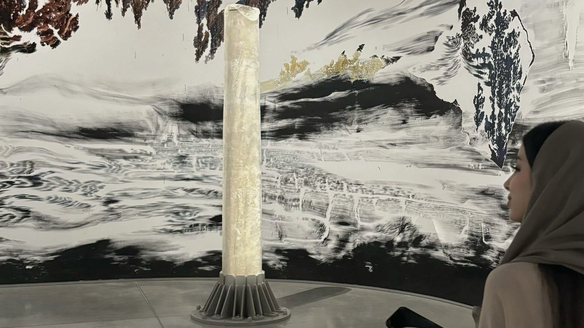 أنا ورَفيقة الدرب، يجمعنا بينالي
♡