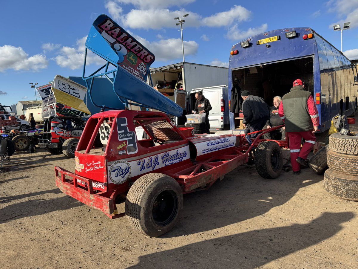 F1 season Opener. 

53 John Lund