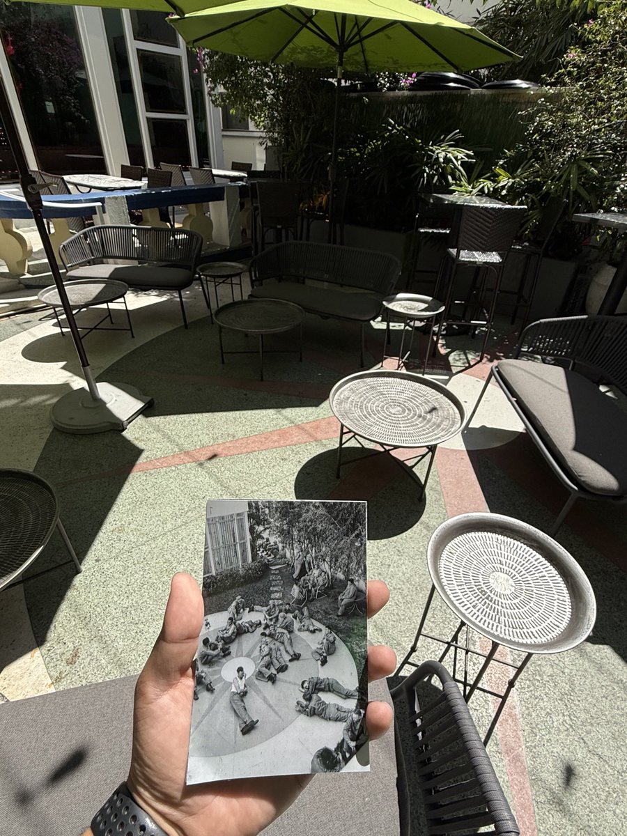 OfficialJoelF's tweet photo. Soldiers relaxing in the Breakwater Hotel courtyard during WWII training in Miami Beach 

Today that space is occupied by tables and benches but the distinct terrazzo design remains https://t.co/ZXGQsfTlCZ
