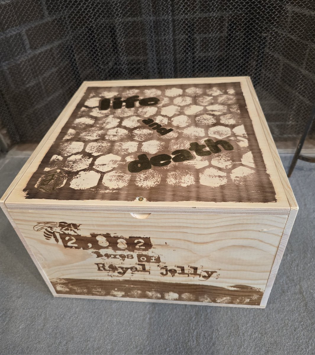 Noles31BB's tweet photo. First #winedelivery of '25(a lot more to come) Soooo cool, thx @NikolasKrankl https://t.co/9KWN8qiOpS