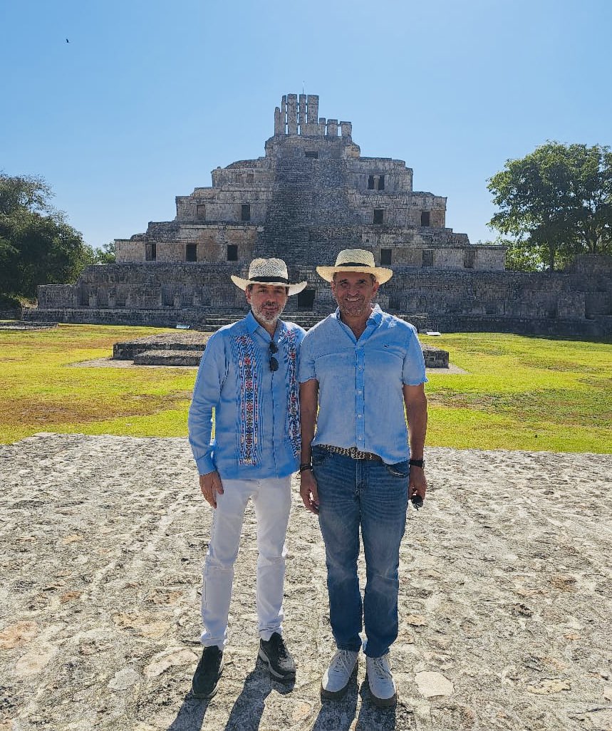 EmbEspMex's tweet photo. Espectacular inicio de la jornada en la #zona arqueológica maya de Edzná. ¡Muchas gracias al #Secretario de Turismo del estado de Campeche, Mauricio Arceo, por ser tan extraordinario Embajador del patrimonio cultural y natural del estado! https://t.co/oX9UmQRjRR
