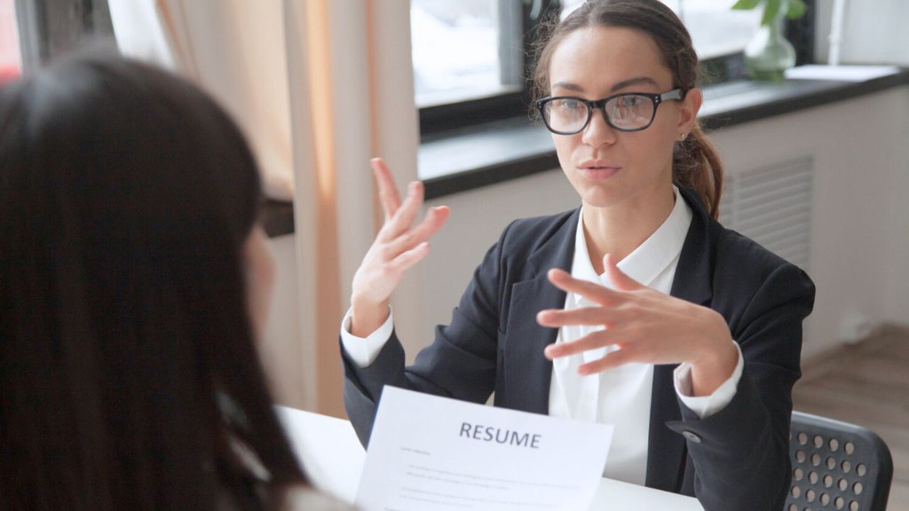 CareerReload's tweet image. Last-Minute Interview Hacks Every Candidate Should Know in 2025
careerreload.com/last-minute-in…

#InterviewHacks #JobInterviewTips #InterviewPrep #JobSearch #GetHired #InterviewSkills #AceTheInterview