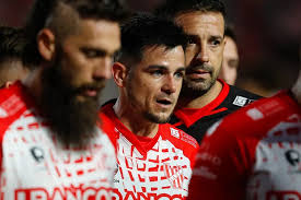 "No siento que merezca un reconocimiento. Lo tengo bien en claro, lo único que quería en #Instituto, y me fui con esa deuda, o me llevo en la mochila pendiente, es no cumplir el objetivo de meternos en una copa. Me va a doler toda la vida".
Roberto Bochi en TERCER TIEMPO.