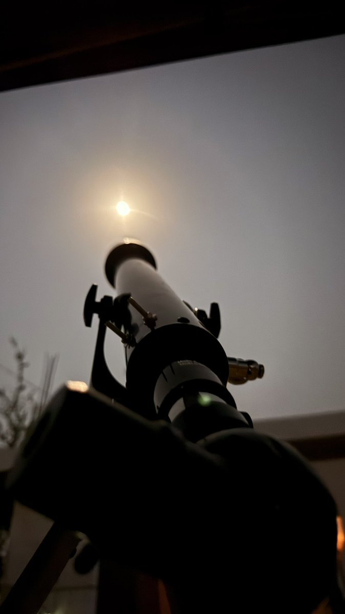 YarisSanR's tweet photo. Eclipse lunar total y luna de sangre 14/03/2025. https://t.co/k5dsYWyiaN