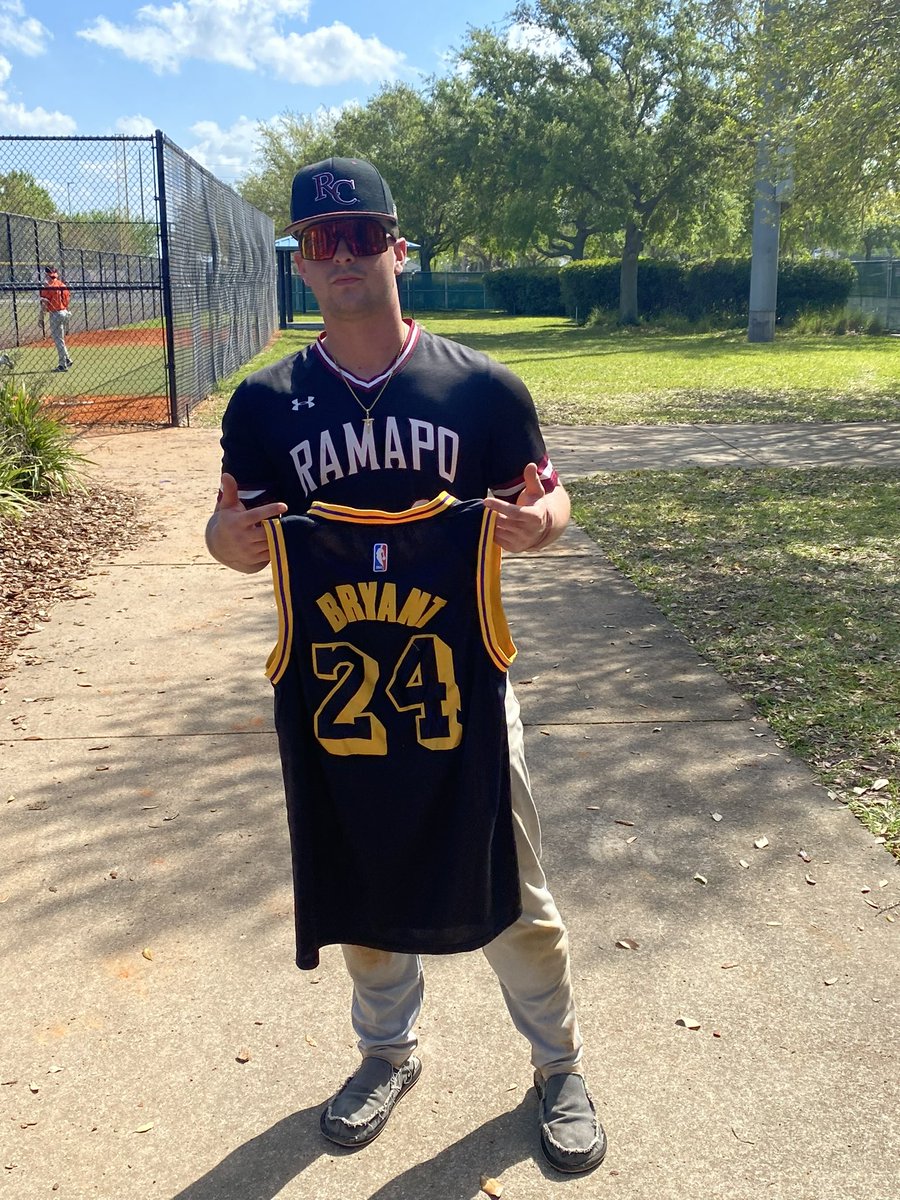 rcnj_baseball's tweet photo. Birds open Florida with a 7-1 win. #MambaMentality POG: Nick Danbrowney - W (2-1), 7 IP, 1 R, 4 H, 10 K

Ryan Lasko: 2 IP, 0 H, 2 K
Jesse Swartout: 3-run HR (3)
Dom Ciani - 2-4, 2B, 2 R
Jack Tallent - 2-5, 2B, RBI, R

Tomorrow we take on Coe in a DH starting at 3:30. #WeAreRCNJ https://t.co/ECrPgWAFKm