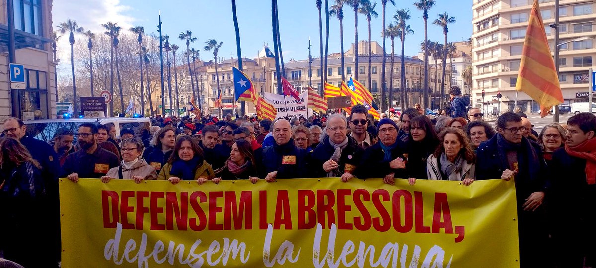 🔴 El Consell, amb <a href="/LaBressola/">La Bressola</a> 

 A Perpinyà, al costat de les entitats de la Catalunya del Nord i <a href="/ConsellNord/">Consell de la República Cat Nord</a> en defensa de La Bressola i del català.

📣 Reivindiquem el català com a llengua de vida. La nostra llengua és el nostre futur, defensem-la!