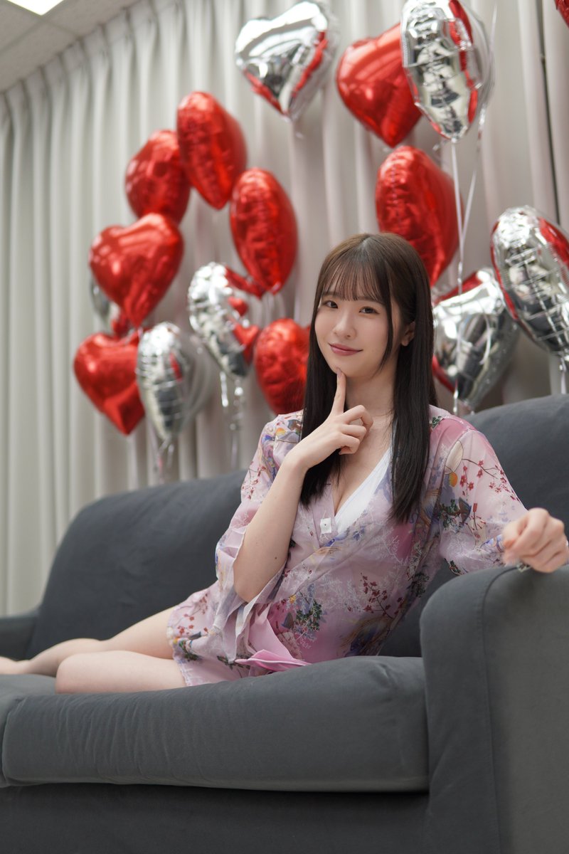 data564608's tweet photo. ファン投稿エリア～🤭
@chee828 
@emika_shirakami 
@emigyoza 
#ForAver女優商演經紀 https://t.co/mU4Am0P5pr