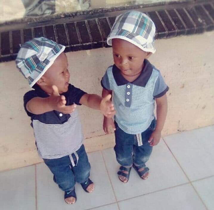 Oji ónyé na àlà jì onwe ya....