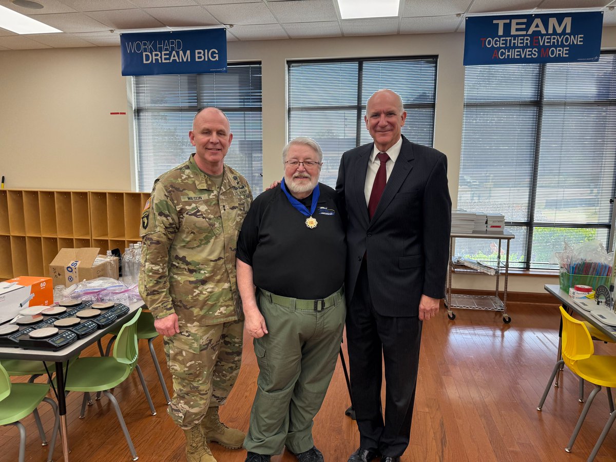 ParamedicVet's tweet image. I am John McKay, a former US Army &amp;amp; Georgia Army National Guard enlisted combat medic, 15 years+ as a civilian Firefighter &amp;amp; Paramedic, 32 years as a professional educator in public and private schools, and concurrently 10+ years as an ordained pastor founding and running a…
