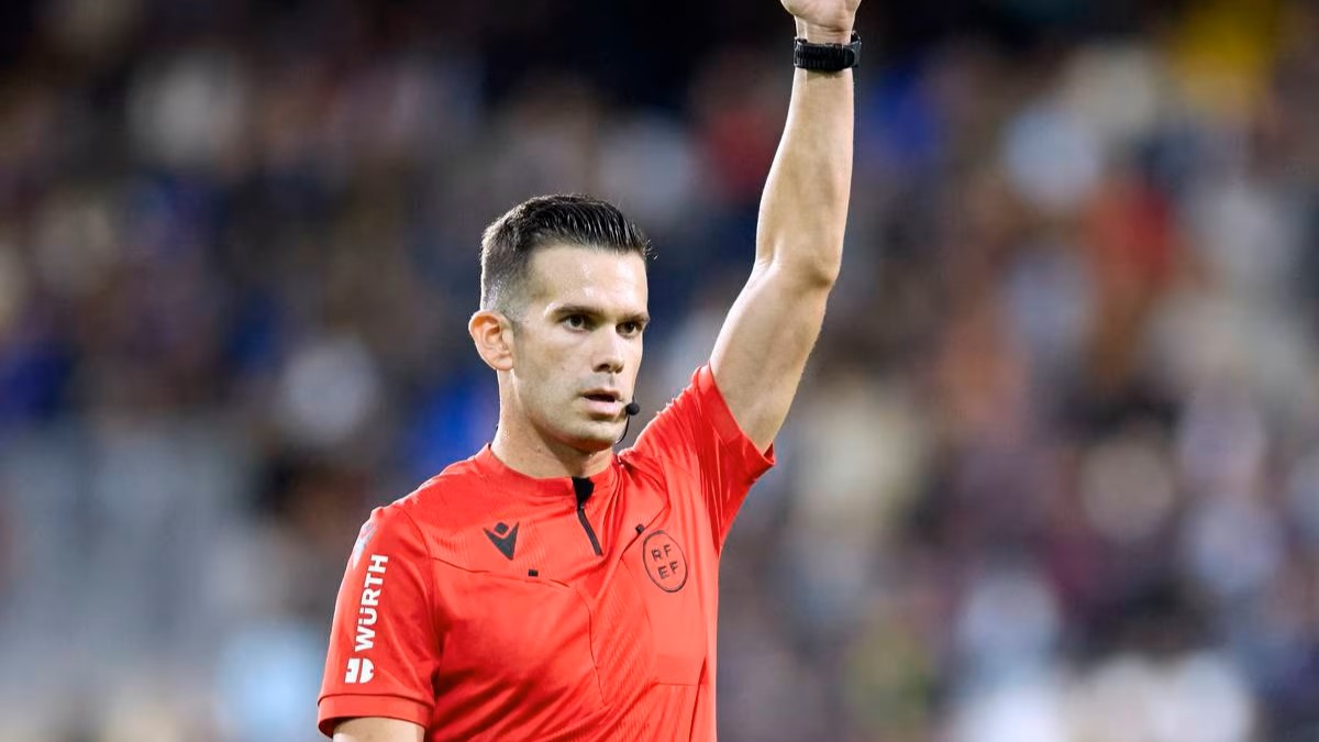 🔴 Sin calificativos para Quintero González en el Real Mallorca - Espanyol.

✍️🏻 𝟭,𝟬

▪️ El andaluz jugó a 'Simón dice' en Son Moix, dejando en evidencia su gran falta de personalidad.

💥 Se dejó engañar hasta en dos ocasiones por el sospechoso habitual Del Cerro Grande.