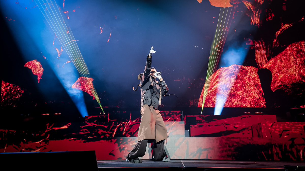 Álvaro Diaz hizo sold-out anoche en Bogotá. Mas de 14,000 personas y un ambiente 🔥