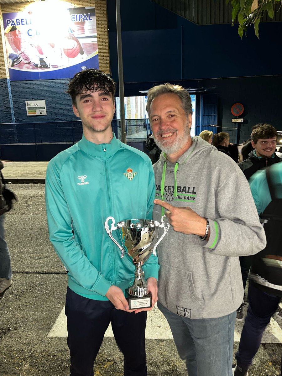 ALVARO RODRIGUEZ tweet media