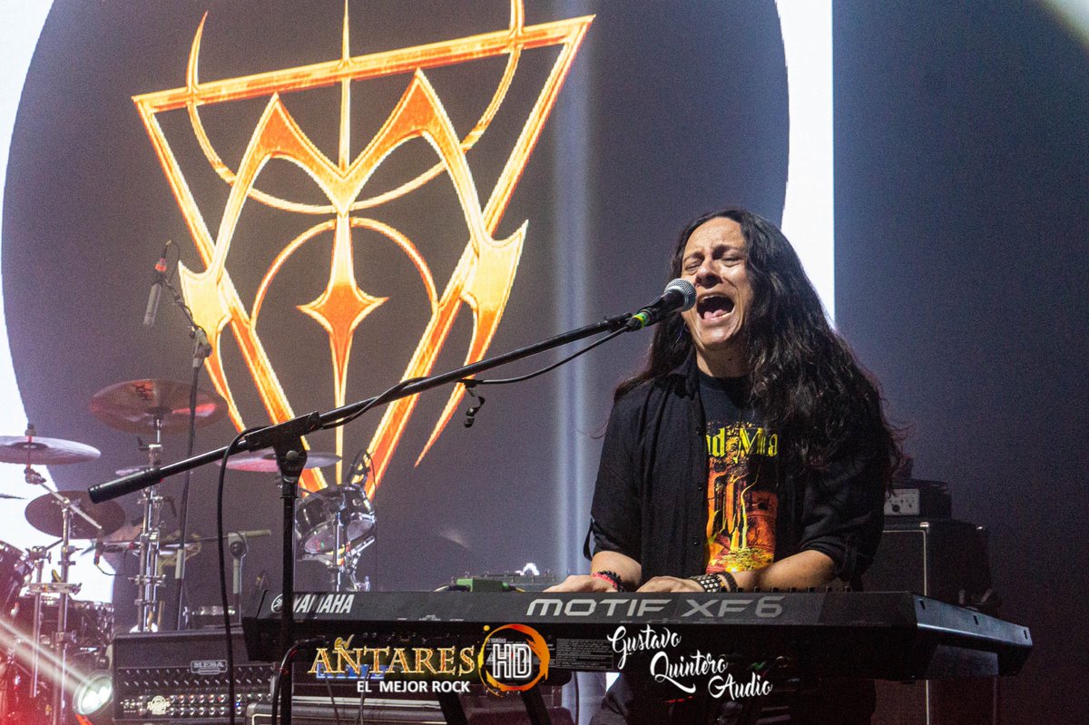 AntaresRock1's tweet photo. Registro Fotográfico : @legendmakerband  
Evento: Angra en #Cali “Temple of Shadows Tour 2025"
Edición por : Gustavo Quintero Vasquez
Ciudad: Cali
Fecha: Viernes 7 de Marzo 2025
Lugar: Nuevo Teatro San Fernando
Presento @ev_backlines @cruzadadelfuego #BacklineAmericanCorporation https://t.co/pcWWFQRiU7