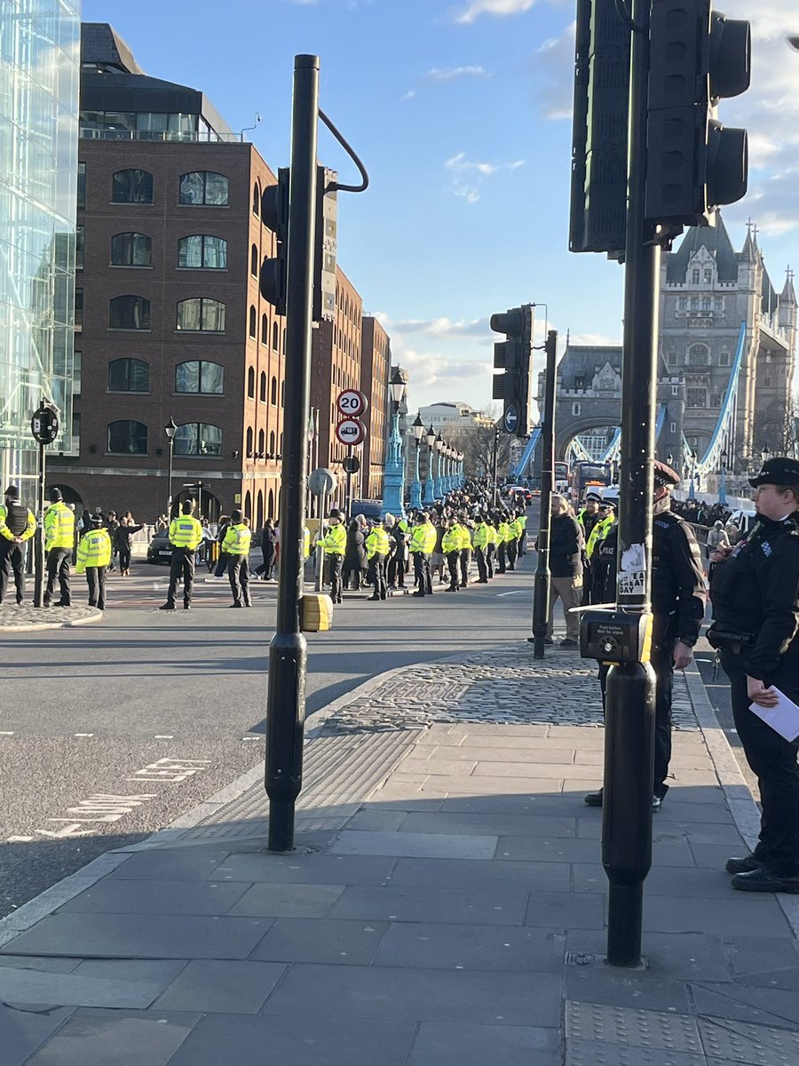 Chung Ching Kwong 鄺頌晴 (@chungchingkwong) on Twitter photo Funny that any Asian-looking people are being blocked from crossing, including random tourists, but others are not 🙃
<a href="/metpoliceuk/">Metropolitan Police</a> what is the rationale behind this law enforcement approach? Funny that any Asian-looking people are being blocked from crossing, including random tourists, but others are not 🙃
<a href="/metpoliceuk/">Metropolitan Police</a> what is the rationale behind this law enforcement approach?