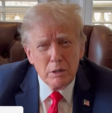 squirlkit's tweet photo. #IdesOfTrump
Just post an unflattering pic of Trump, or a meme & include, "Hey @POTUS, you're fired!" & the hashtag #IdesOfTrump. https://t.co/0YioH1f4mS