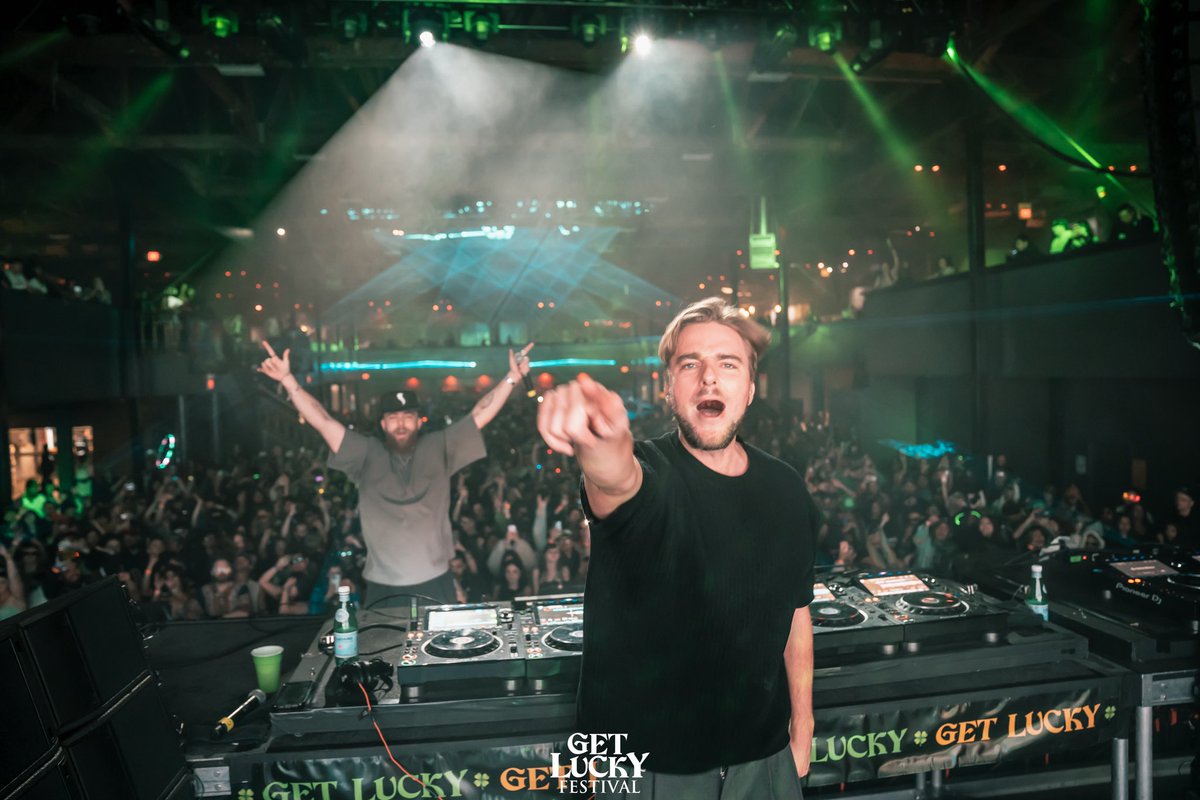 shotbyrondo's tweet photo. @SHOWTEK hardstyle set 🔥🔥🔥

@getluckyslc https://t.co/LVLMVrveoW