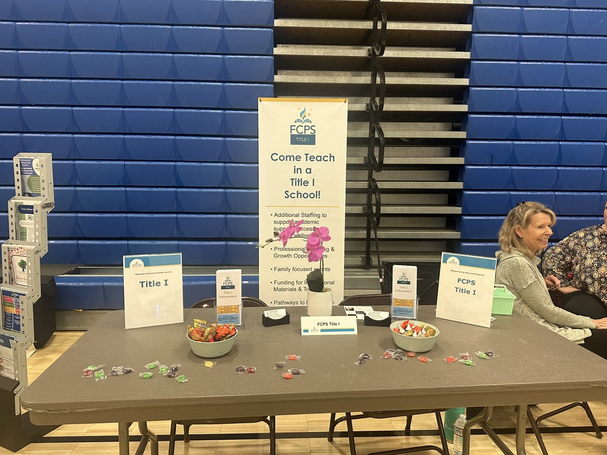 The Title I office has been out and about supporting our division at the job fair last weekend at Lake Braddock Secondary and the Family Summit today at South Lakes! Both were Amazing opportunities to engage with future FCPS staff and connect with families ❤️
