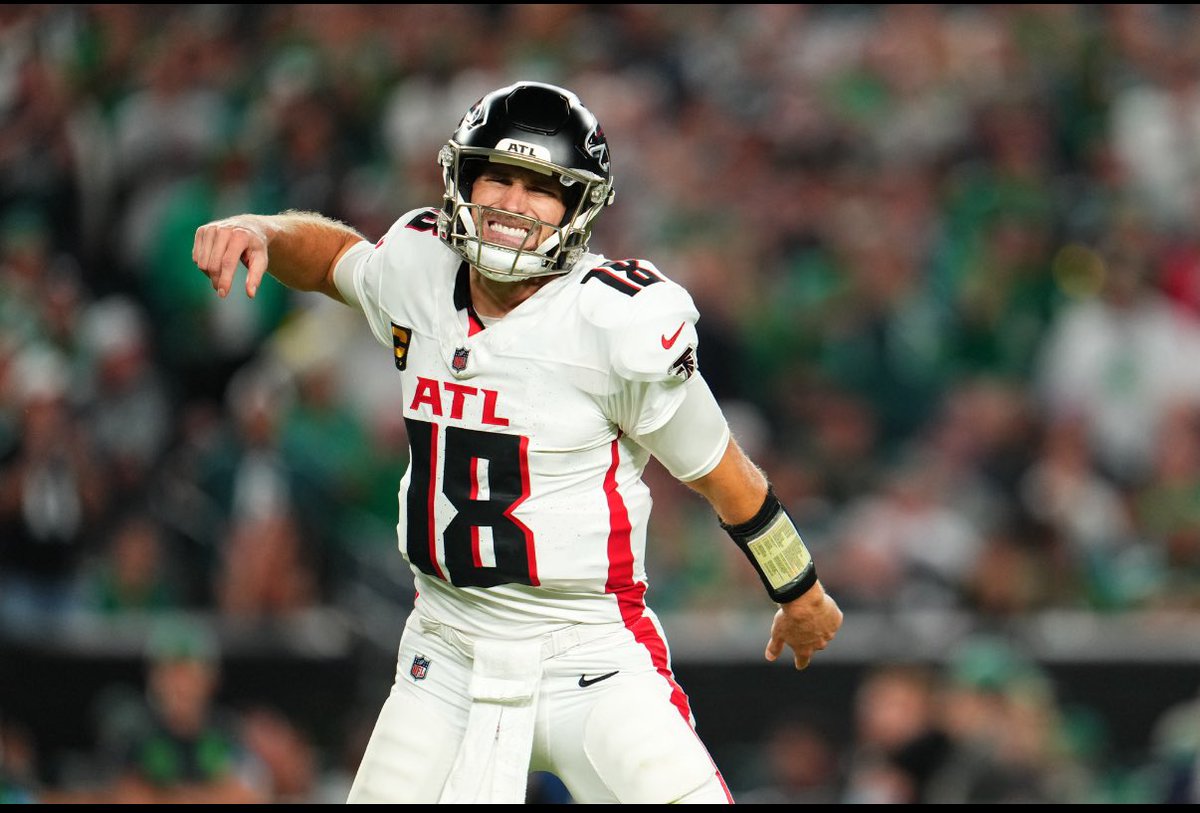 AdamSchefter's tweet photo. Sources: The Falcons officially will be keeping QB Kirk Cousins on their roster past 4 PM eastern today, triggering a guarantee on a $10M roster bonus that is due in 2026, sources told ESPN’s Field Yates and me. https://t.co/Up9vqdiGCQ