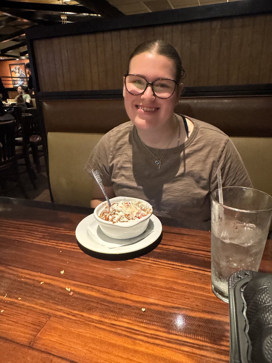 Happy birthday Hannah.      Hope you have a great #15birthday