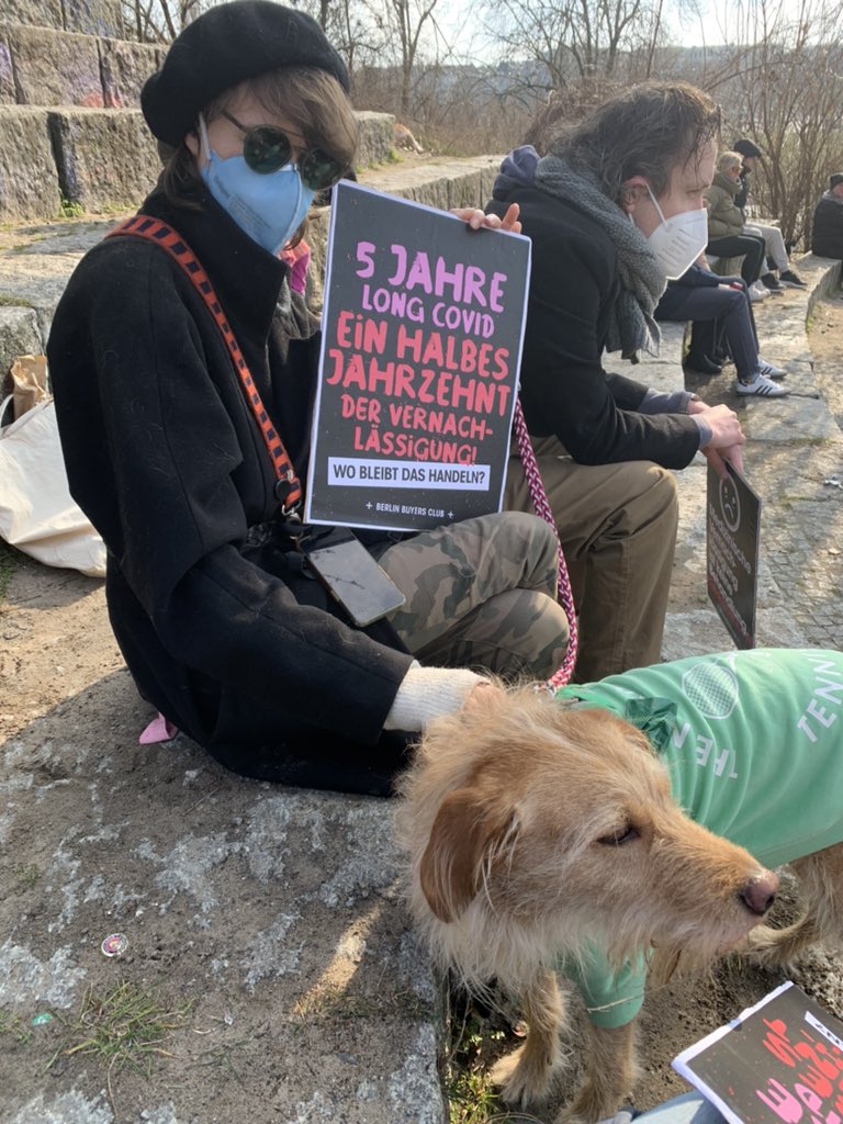 Ronja Büchner (@buechnerronja) on Twitter photo Suche noch immer nach passenden Worten für das, was ich da heute alles gefühlt habe in Berlin beim #LongCovidAwarenessDay2025. Bin auf jeden Fall froh, dass ich dabei war. Danke <a href="/BerlinBuyers/">+ BERLIN BUYERS CLUB +</a> für die Organisation!
<a href="/TeamPostX/">PostX #UniteToFight2024</a> <a href="/Molbaas/">Tom Molmans, MD</a> Suche noch immer nach passenden Worten für das, was ich da heute alles gefühlt habe in Berlin beim #LongCovidAwarenessDay2025. Bin auf jeden Fall froh, dass ich dabei war. Danke <a href="/BerlinBuyers/">+ BERLIN BUYERS CLUB +</a> für die Organisation!
<a href="/TeamPostX/">PostX #UniteToFight2024</a> <a href="/Molbaas/">Tom Molmans, MD</a>