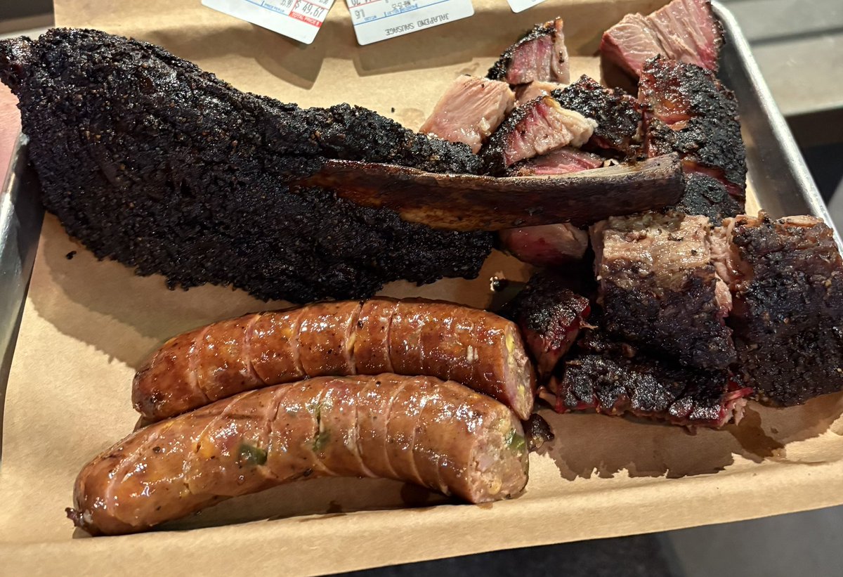 Texas BBQ! NOTHING like it! 🤘🏻🤘🏻🤘🏻