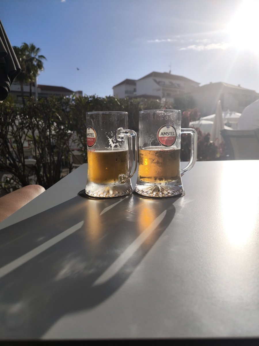 ste6719lisa's tweet image. ⚡⚡HAVE A DRINK ON ME , TENERIFE STYLE ⚡⚡