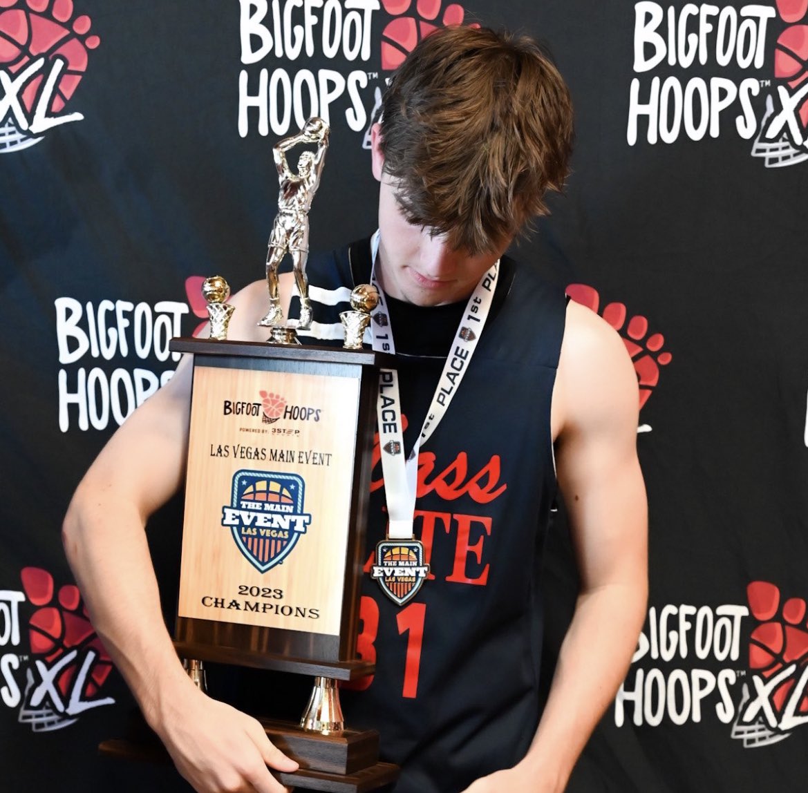 NE Elite VAULT (@neelitevault) on Twitter photo Congrats “The Franchise” <a href="/MassEliteHoop/">Mass Elite</a>, 2025’s Patrick Madden (<a href="/patrickmadden__/">Patrick Madden</a>) on an unbelievable career at Hopedale HS. This young man is a WINNER‼️ Congrats “The Franchise” <a href="/MassEliteHoop/">Mass Elite</a>, 2025’s Patrick Madden (<a href="/patrickmadden__/">Patrick Madden</a>) on an unbelievable career at Hopedale HS. This young man is a WINNER‼️