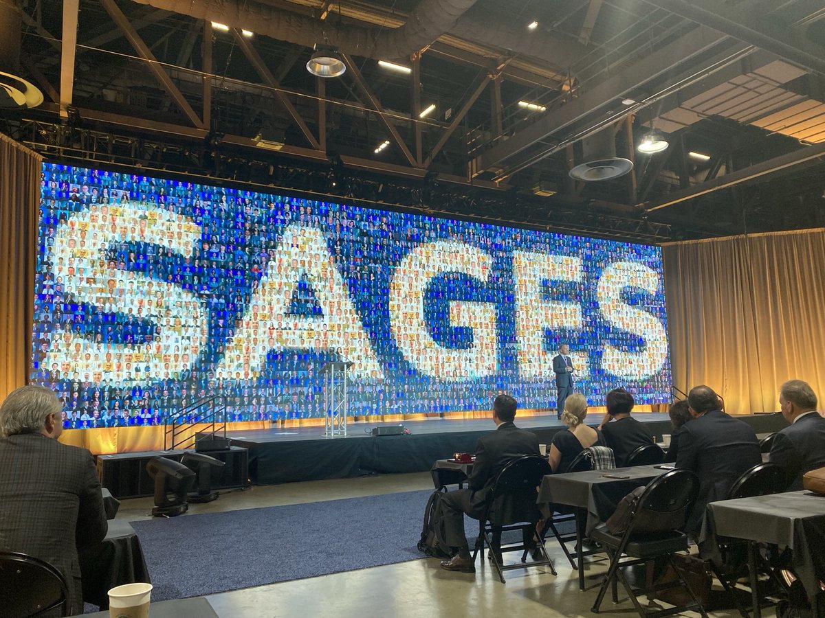 SAGES2025 highlights #1 ❌plastic badges (💯paper) #2 huge thanks to our patient speakers 👏🏽 #3 must make AI sustainable ! #4 George Berci reminds us to stay strong and committed in the face of adversity #5 yes we can ! we are (7,600) SAGES strong and growing 💪🏽 ⁦⁦