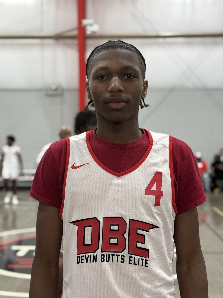 Proven_Prospect's tweet image. ‘27 G Jaylen Nelson had the hot hand to start the game with 4 quick 3’s, finishing with 14. Long, wiry guard that added rebounds and steals to his stat line. High IQ prospect that can anticipate and see the game in slow motion.