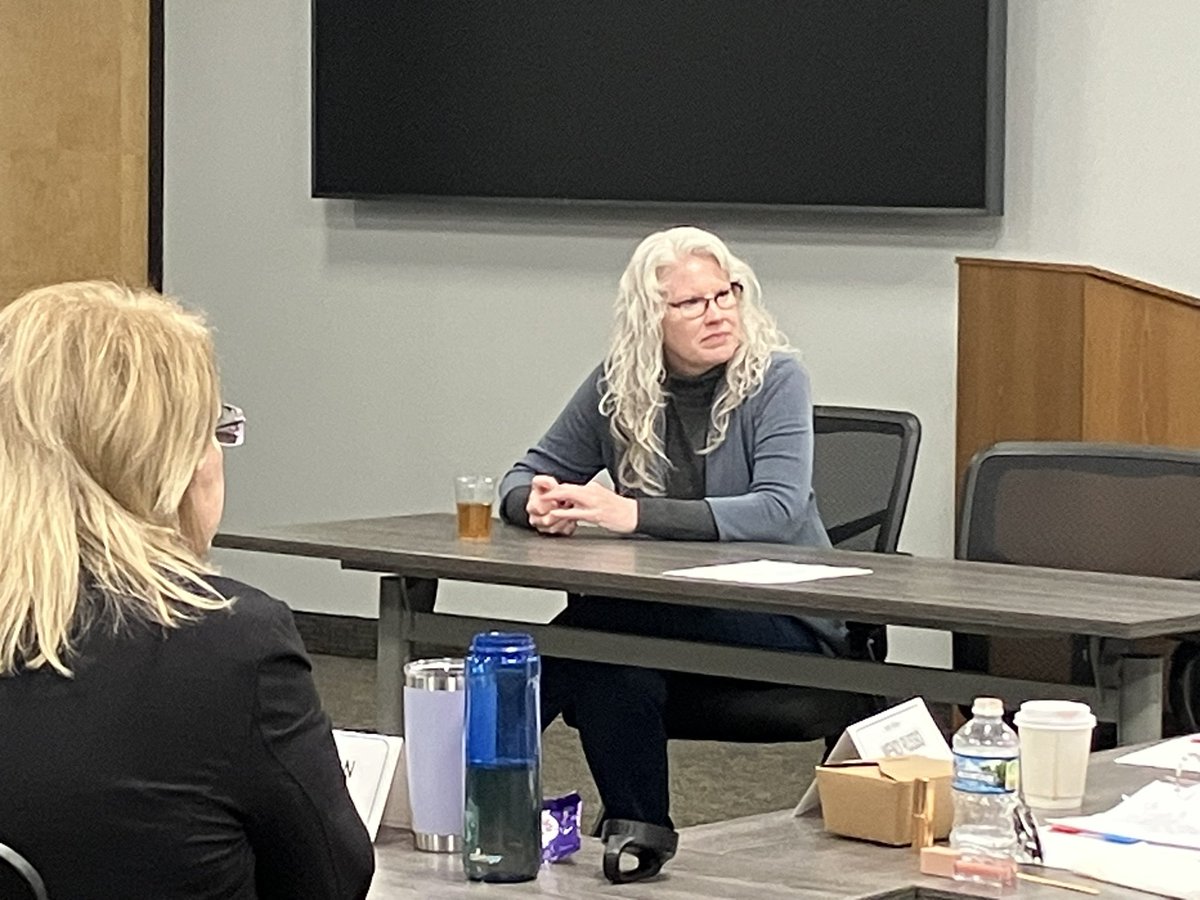 MNExcellence's tweet photo. Making her inaugural appearance at MEPS today is @shannonkwatson to talk about @majority_middle and the variety of people who gravitate towards their work for different reasons… as well as the state of bipartisanship in the legislature, the problem with omnibus bills, and more! https://t.co/BUhalTQrxV