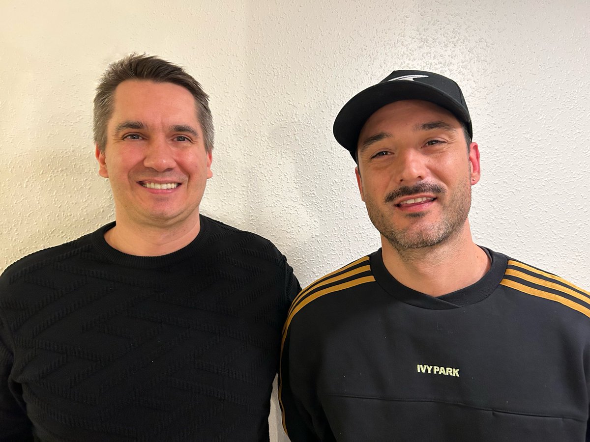 Hit Story tweet media