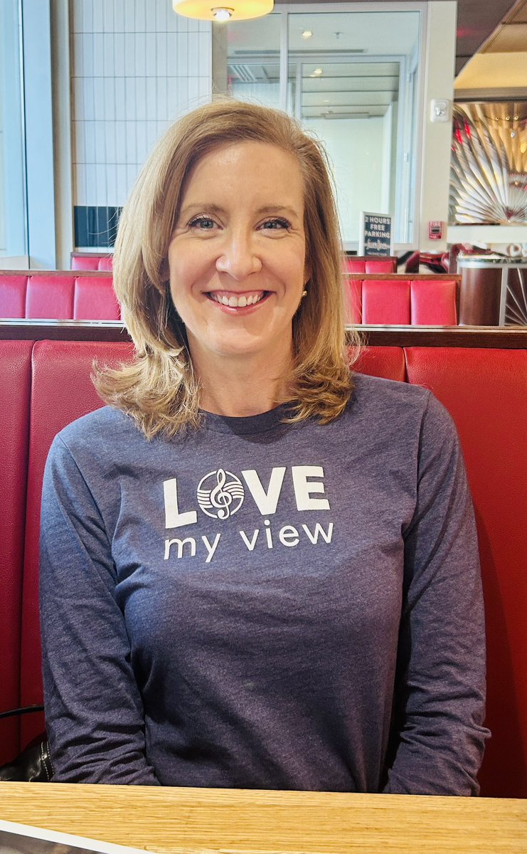 esanzi's tweet image. Sports. Music. Horseback riding. Pie.
'LOVE my view' can be — and IS — so many things.
LOVEmyview dot com, link in bio