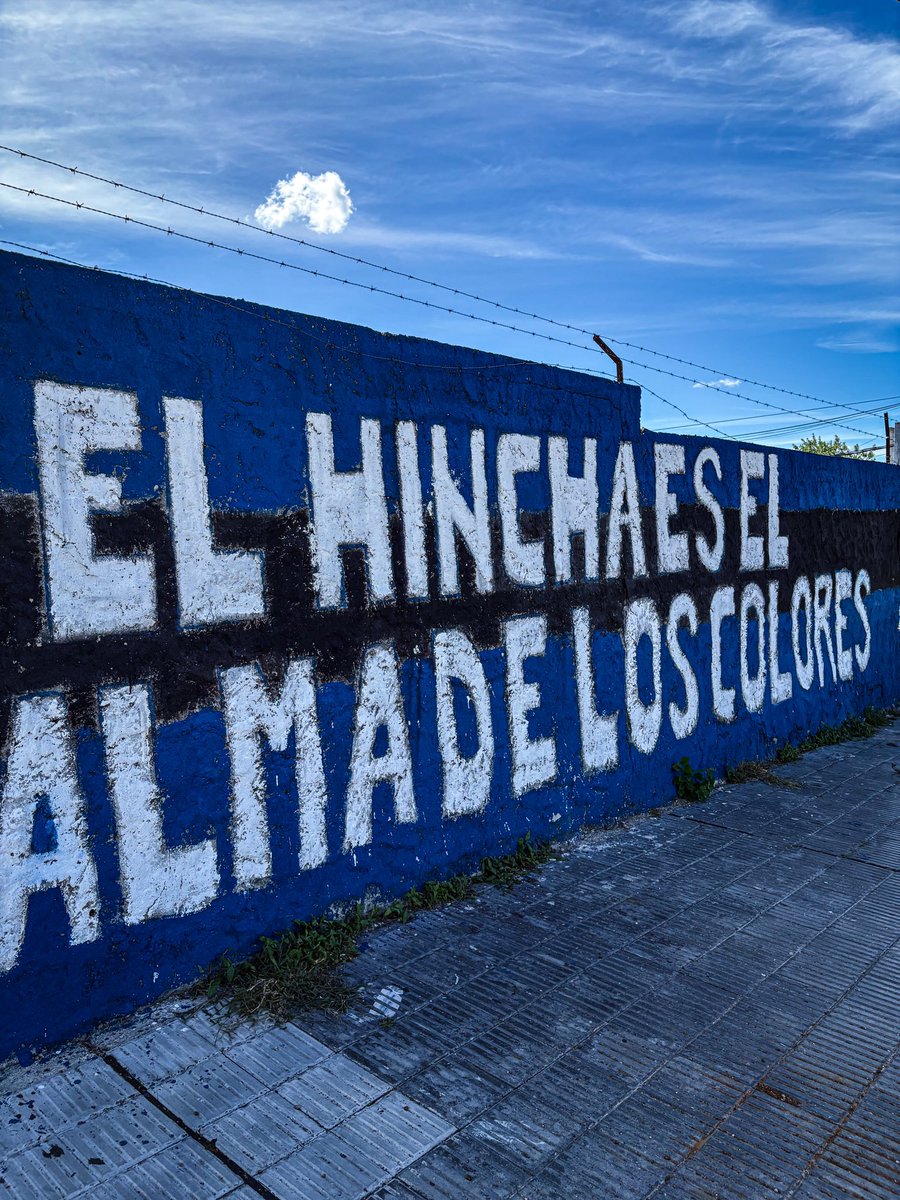 LiverpoolFC1915's tweet photo. 💙 EL BARRIO https://t.co/wWAT8TOhBp