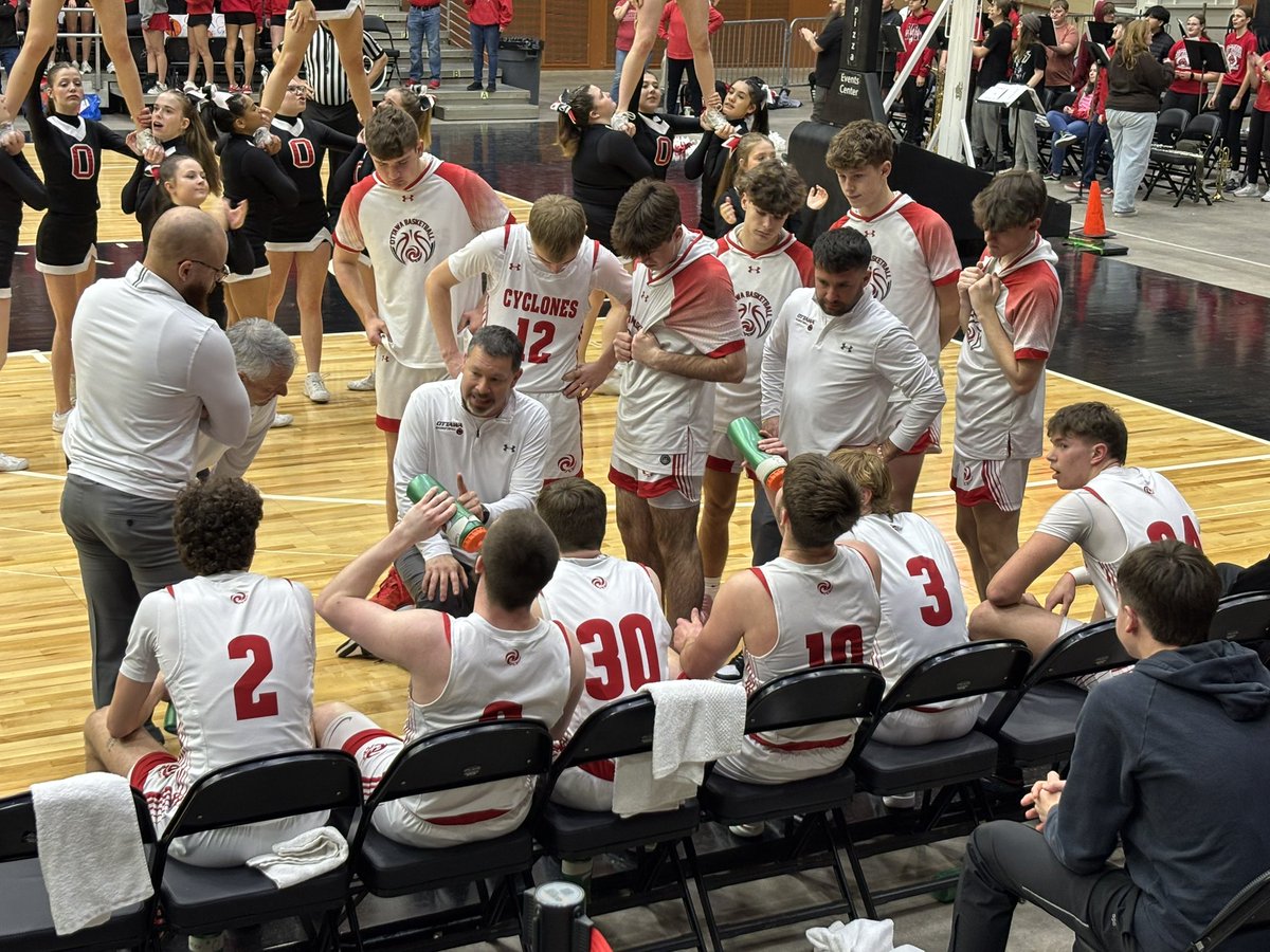 Todd Fertig (@toddfertig1) on Twitter photo Ottawa boys lead Andale 43-27 after an interrupted third period. <a href="/AndaleAthletics/">Andale Athletics</a> <a href="/OHSActivities/">Ottawa HS Activities</a> #kshsaa #KSHSAACovered Ottawa boys lead Andale 43-27 after an interrupted third period. <a href="/AndaleAthletics/">Andale Athletics</a> <a href="/OHSActivities/">Ottawa HS Activities</a> #kshsaa #KSHSAACovered