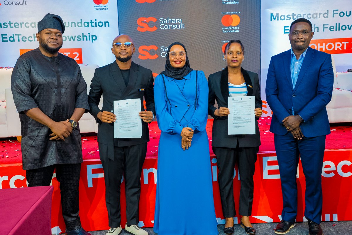 Ekima (@ekima_africa) on Twitter photo INTRODUCING EKIMA! 🌗
At the <a href="/MastercardFdn/">Mastercard Foundation</a> EdTech Fellows event, we launched Ekima—a transformative partnership between @Smartdarasa & <a href="/smartcoregroups/">Smartcore Enterprise Limited</a>.
Journey since Jan 2025:
💼 Secured a 300M contract.
👨🏽🏫 Gathered insights from 250+ teachers.
📊 300+ school owners signed up. INTRODUCING EKIMA! 🌗
At the <a href="/MastercardFdn/">Mastercard Foundation</a> EdTech Fellows event, we launched Ekima—a transformative partnership between @Smartdarasa & <a href="/smartcoregroups/">Smartcore Enterprise Limited</a>.
Journey since Jan 2025:
💼 Secured a 300M contract.
👨🏽🏫 Gathered insights from 250+ teachers.
📊 300+ school owners signed up.