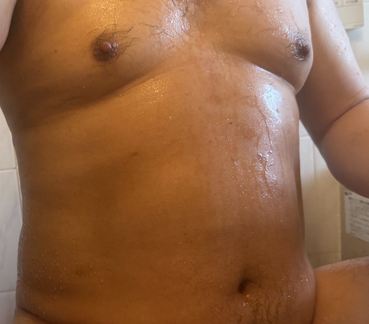 flying_high776's tweet photo. 始めてみました　一緒にエロいことしたい人、友達になってください https://t.co/ycKKpx8BYA