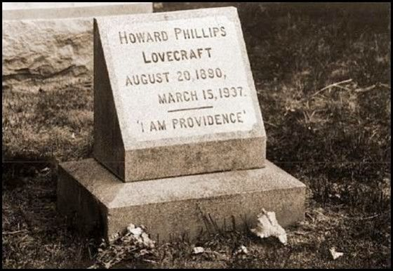 No está muerto lo que yace eternamente.