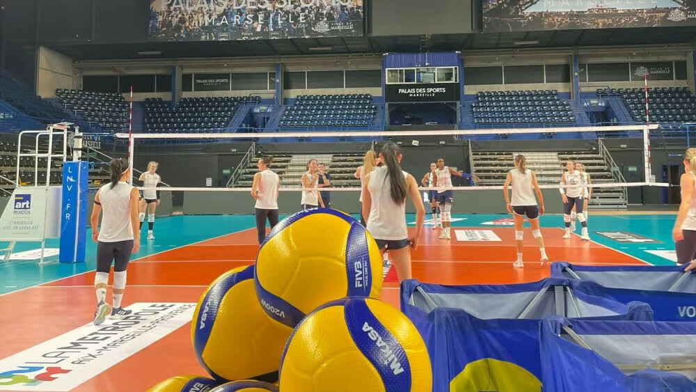 Les Volleyeuses du PAVVB à la lutte pour conserver leur place de leader ... Suivez les résultats des sportifs provençaux de ce samedi soir

👉 l.laprovence.com/FP19