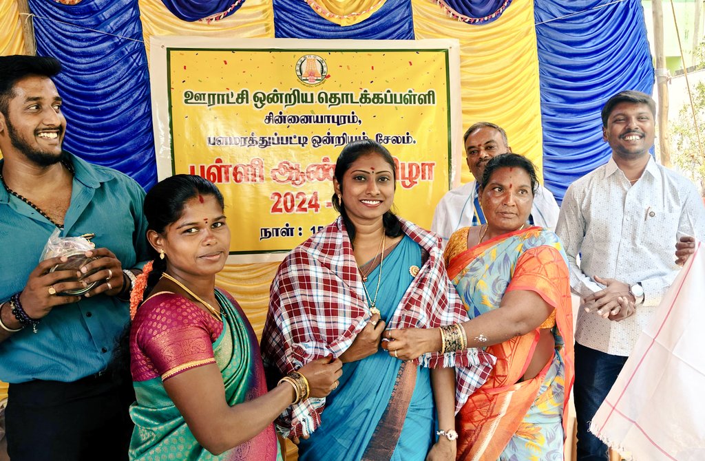 SindhuvalliC's tweet photo. இன்று #சேலம் #குகை #ரோட்டரி சங்கம், #ROTRACT ( ROYALS) சார்பாக, #சின்னையாபுரம் ஊராட்சி ஒன்றிய #தொடக்கப்பள்ளி ஆண்டு (2024-2025) விழாவில், கலந்துகொண்டு, அவர்களுக்கு #கல்வி #உபகரணங்கள் கொடுத்து சிறப்பித்து மகிழ்ந்தோம்.!🎉💐🙏
@Rotary @IndiaToday https://t.co/iIPGNtwD2z