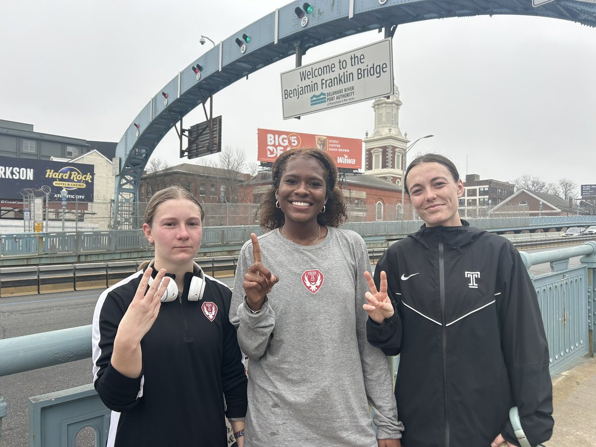 Temple women's soccer 2nd annual Ben
Franklin bridge run. #TUWS #GoOwls