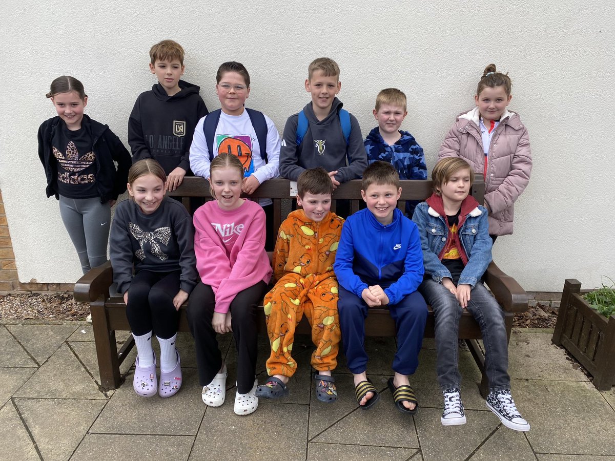 Mark Elliott tweet media