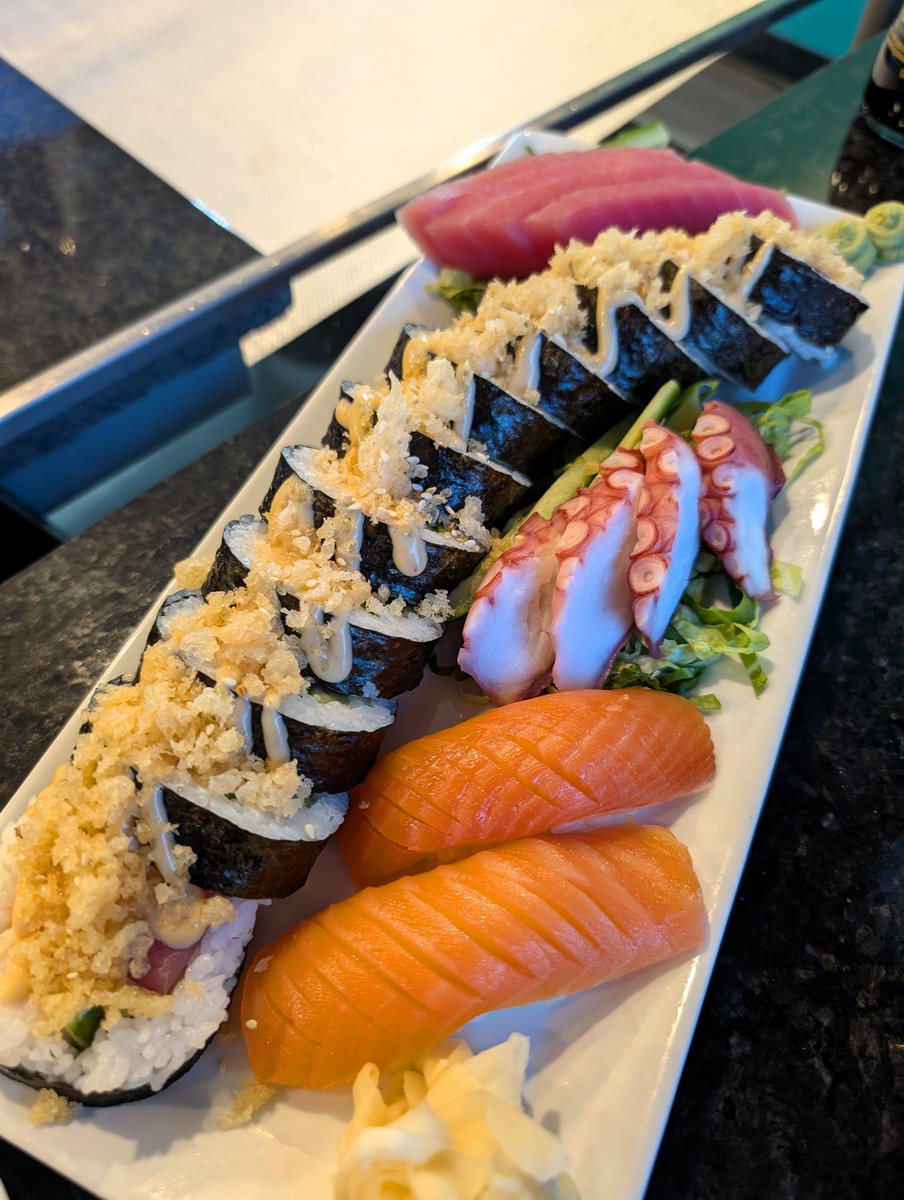 A short appreciation of #HumbleLotus, a #WRAwesome restaurant run by really nice folk who are doing good in the community:  They follow a Dharma inspired – i.e. morally and spiritually intertwined – creed and you can read the piece and see more pix at tinyurl.com/yn6547n8