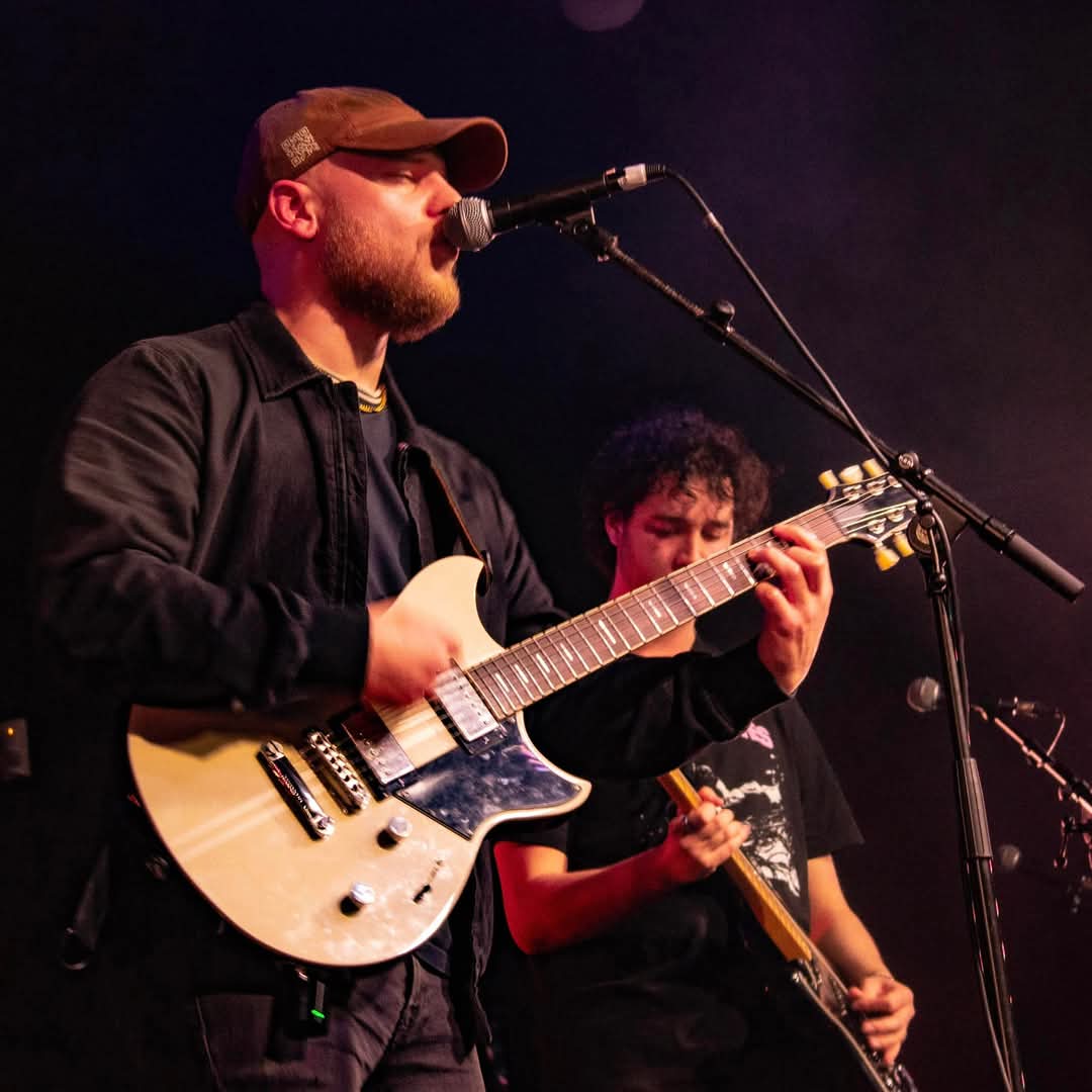 River Drive (@riverdriveband) on Twitter photo Massive thank you to everyone who came down to <a href="/rescuerooms/">Rescue Rooms</a> to catch us supporting <a href="/TheBracknall/">The Bracknall</a>
You were all absolutely class!!!
UP THE DRIVE
📸 - @k_photos_45
<a href="/scruffoftheneck/">Scruff of the Neck</a>
#rockband #indierockband #livemusic #concert #livemusicphotography #newband Massive thank you to everyone who came down to <a href="/rescuerooms/">Rescue Rooms</a> to catch us supporting <a href="/TheBracknall/">The Bracknall</a>
You were all absolutely class!!!
UP THE DRIVE
📸 - @k_photos_45
<a href="/scruffoftheneck/">Scruff of the Neck</a>
#rockband #indierockband #livemusic #concert #livemusicphotography #newband