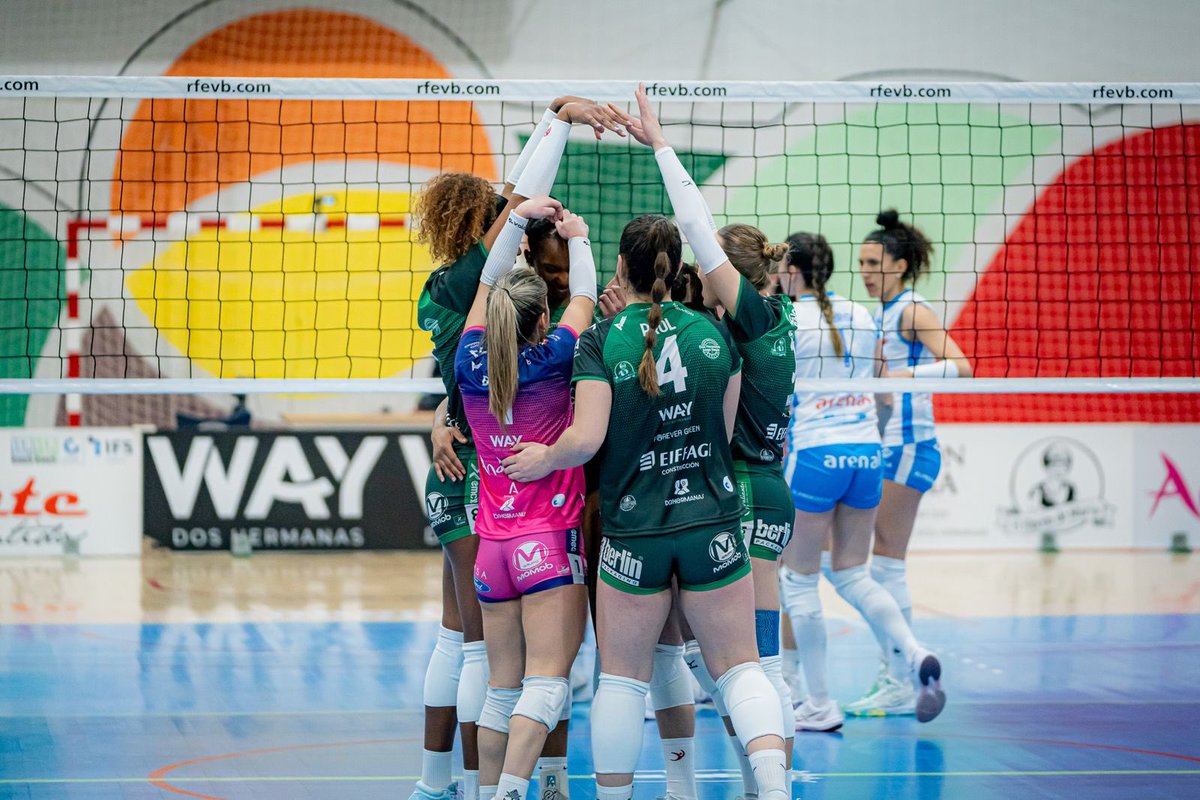 CAVEsquimo's tweet photo. 💚 ¡El primer set nos lo llevamos por 25-17!
📺 En directo: https://t.co/28gR6XEtVX
#CAVEsquimo 1-0 #ArenalEmevé
#TodoAlVerde #SomosEsquimo https://t.co/wg2otYimRO
