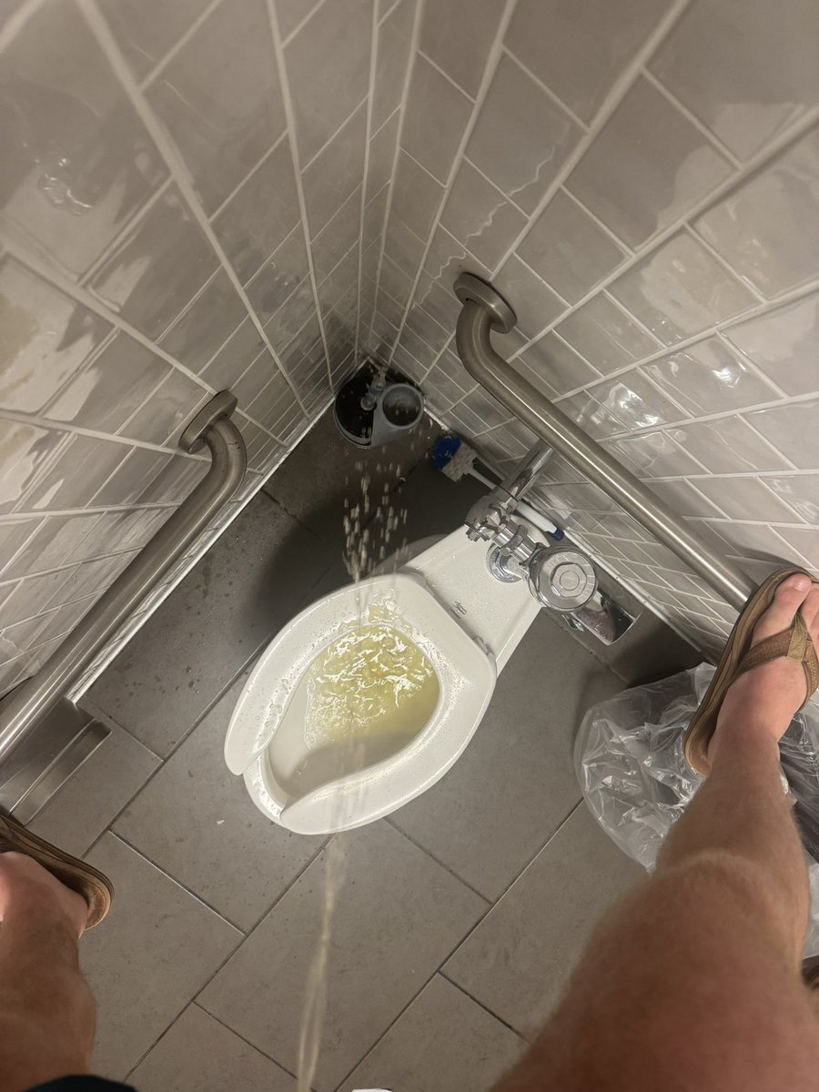 Tyus “snowman❄️” Ingram tweet media