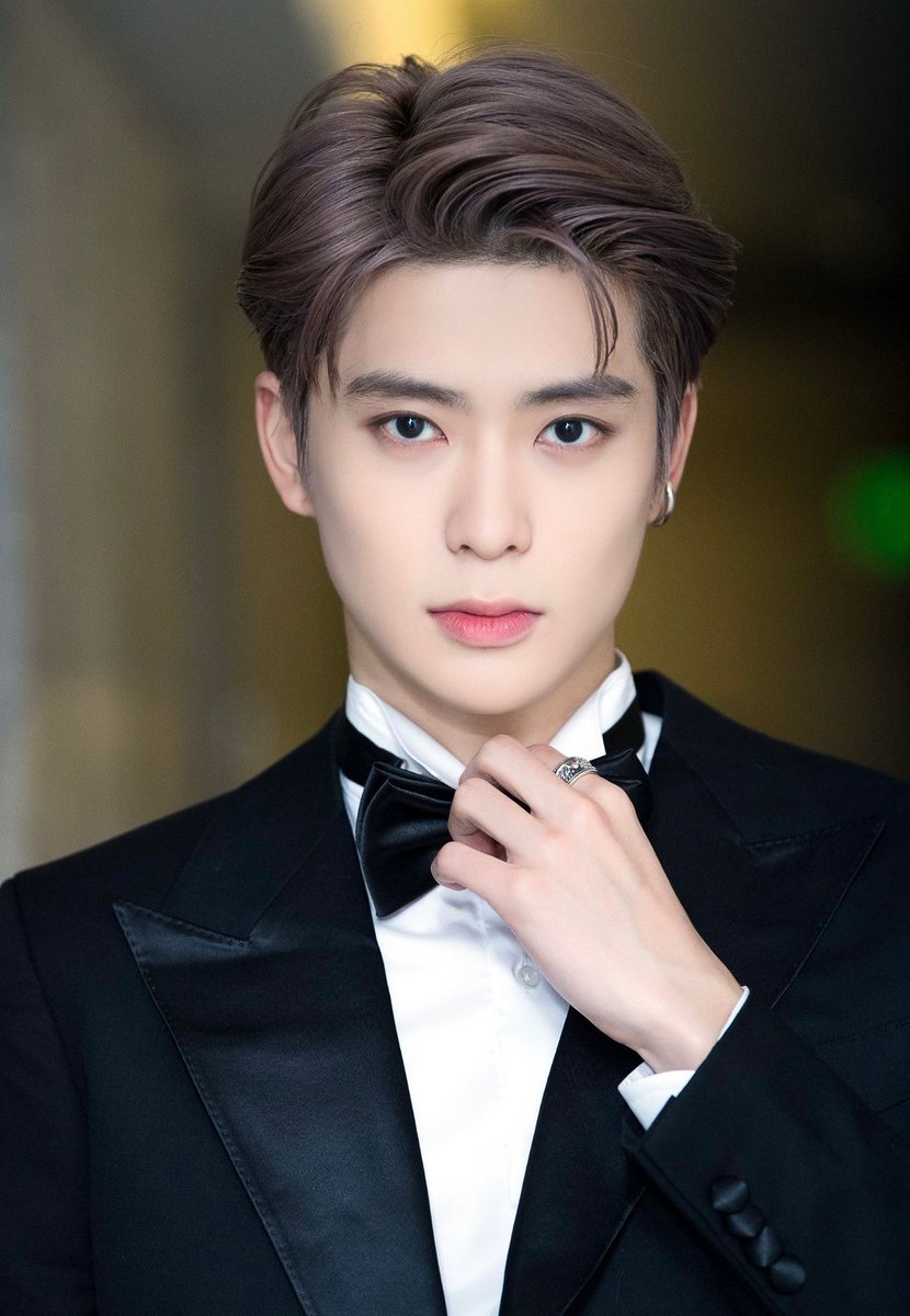 hourly jaehyun tweet media