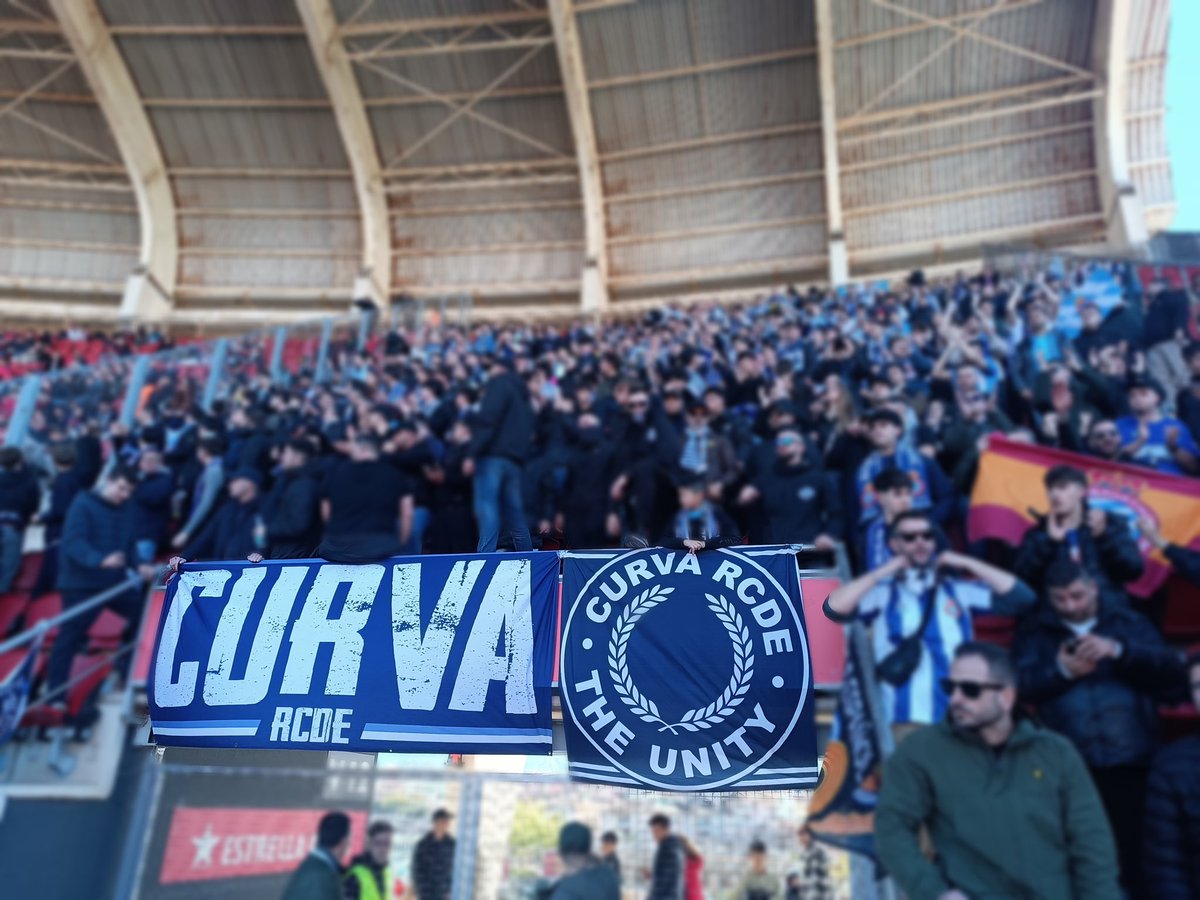 CurvaRCDE's tweet photo. Presentes en Son Moix para ver, una vez más, la corrupción que hay en esta Liga. Nos quieren ver desaparecer pero 125 años llevamos contra todo. Aquí seguimos y aquí seguiremos.
REAL CLUB DEPORTIVO ESPANYOL. https://t.co/a1g3WNMJAp