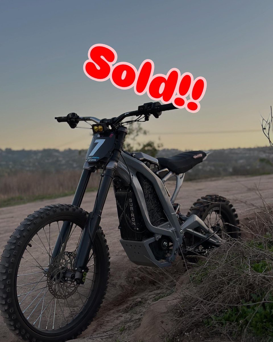 JacksonDGetting's tweet photo. Passing the torch! 🏁 Sold my custom 2024 SurRon Light Bee X to Tom—his first-ever e-bike and SurRon! 🎉🔥 

Custom upgrades, killer performance, and now a new home! 🚵‍♂️💨 Can’t wait to see where this Light Bee takes you, Tom. Enjoy the trails and ride safe! 🛠️⚡

#SurRon #sold https://t.co/LklRlZMYGn