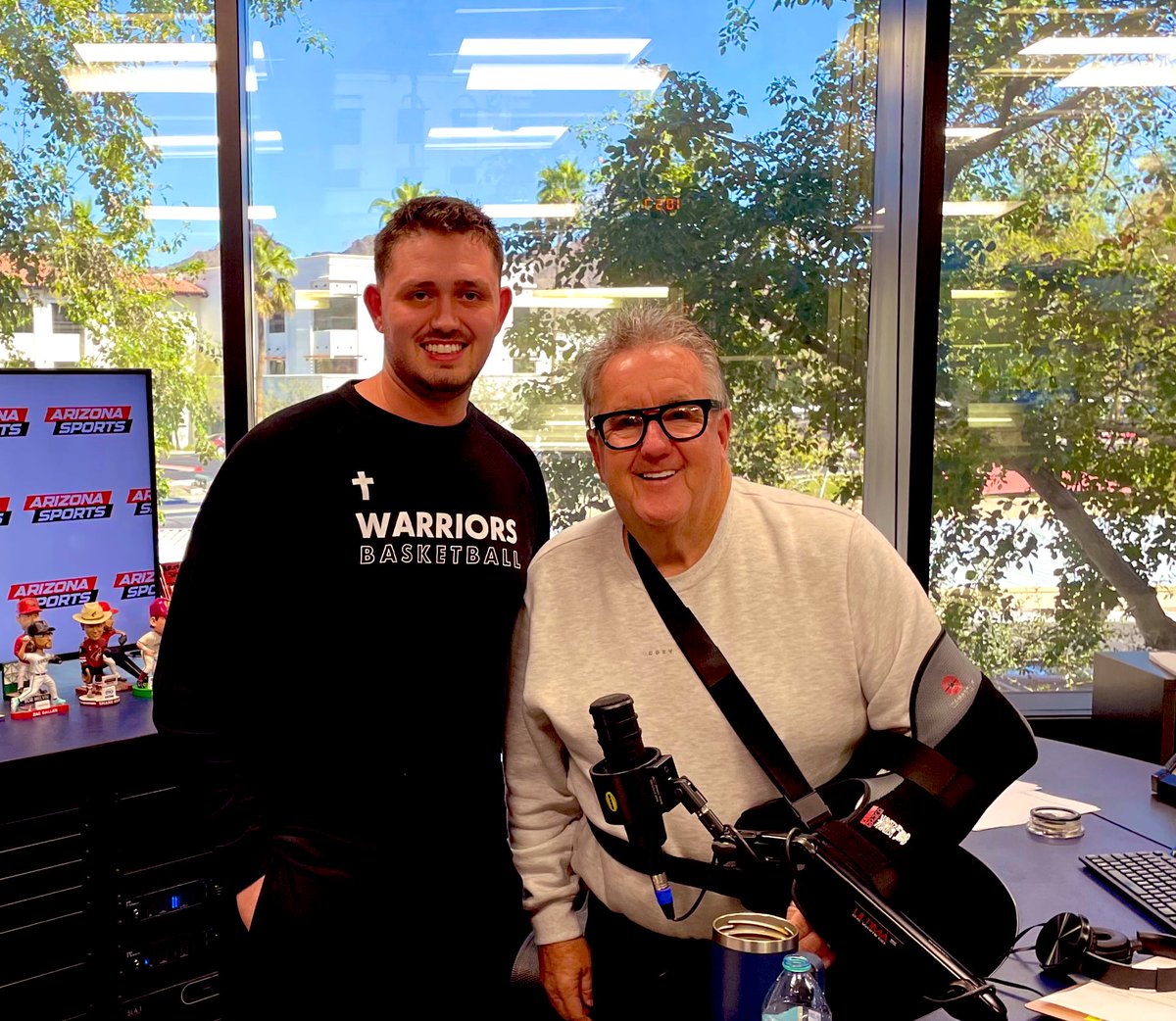 Who Knew?  <a href="/NelsonWarriors/">Nelson Warriors</a> who make their home here in the valley headed the <a href="/TheNCCAA/">NCCAA</a> big dance, not before HC Kole Ebert stopped off to visit the Dean! In studio the Kevin McCabe Show <a href="/AZSports/">Arizona Sports</a>  98.7 <a href="/AZSportsHistory/">Arizona Sports History</a>